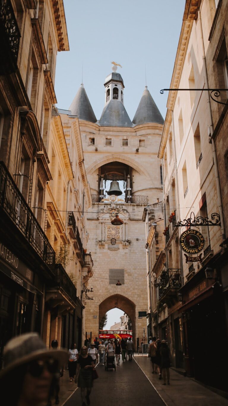 0E37FB2E-B310-4B33-A289-3F24ADE1AF83