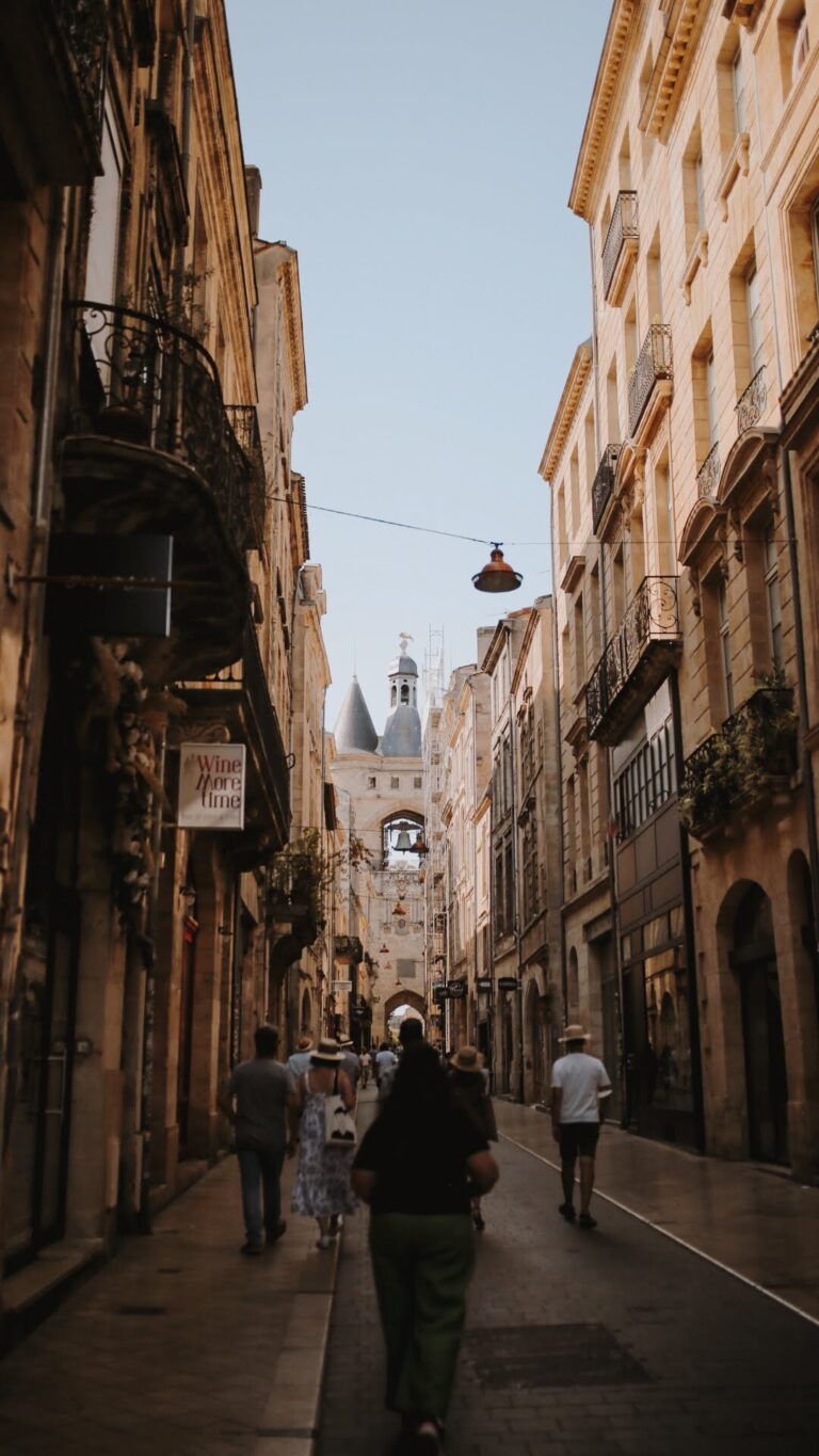 8524E378-80A4-4953-80C2-6FF1EE5FD7B6